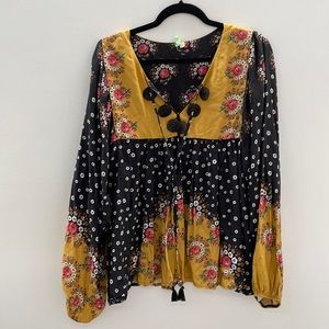Farm Rio (for Anthropolie) black and brown floral blouse. Size large.